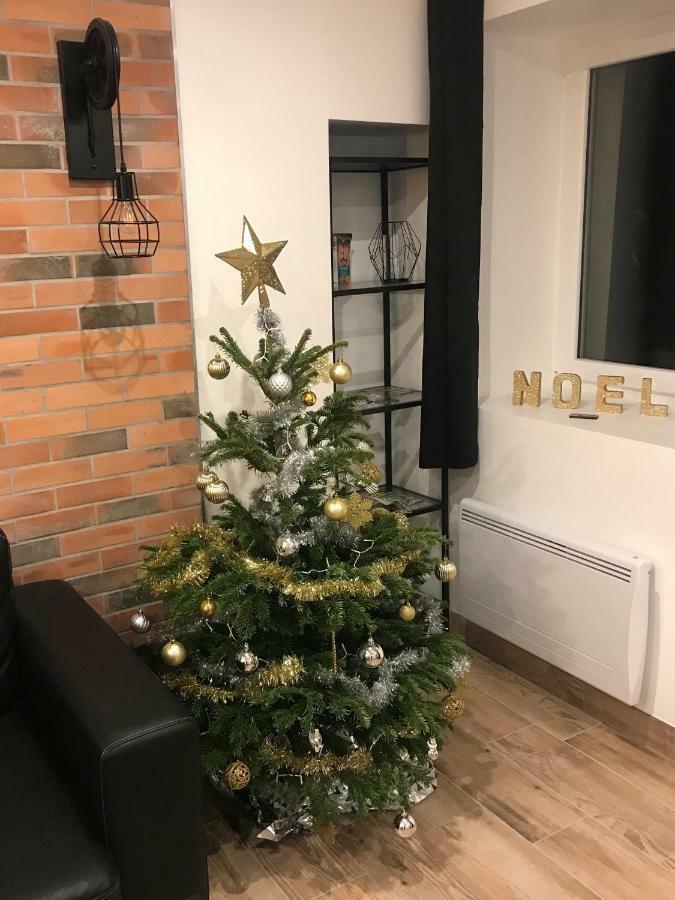 Gite 5 Pers Avec 2H Espace Bien-Etre Privatise Inclus Dans Le Prix De La Nuit 80M2 De Detente Equilly Екстер'єр фото